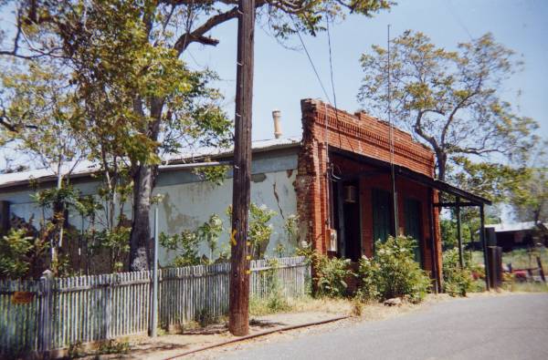 Chinese Camp - Buildings Still Standing Photo #4