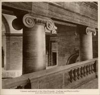Columns and capitals of the Main Rotunda.